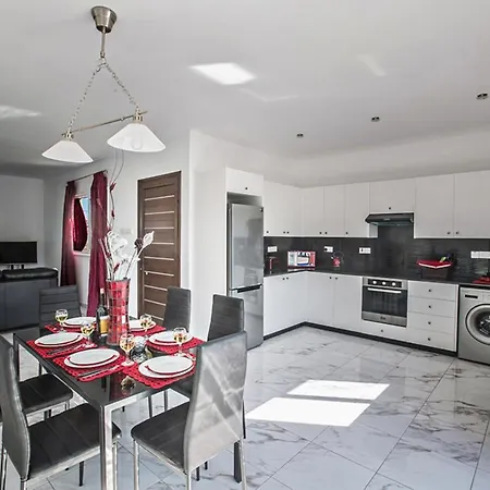 Your Dream Holiday With Private Pool In Protaras's Most Exclusive Neighbourhood, 1194 Villa *