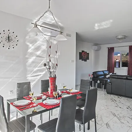 Your Dream Holiday With Private Pool In Protaras's Most Exclusive Neighbourhood, 1194 * Protaras